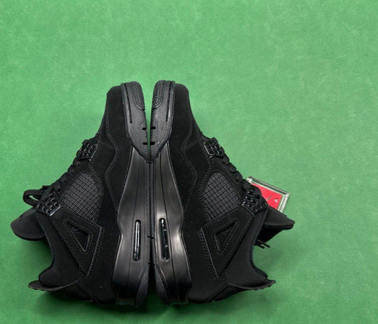 JORDAN 4 RETRO NEGRAS CONSULTAR TALLA Y COLORES GANTIZCHRISTIAN@GMAIL.COM
